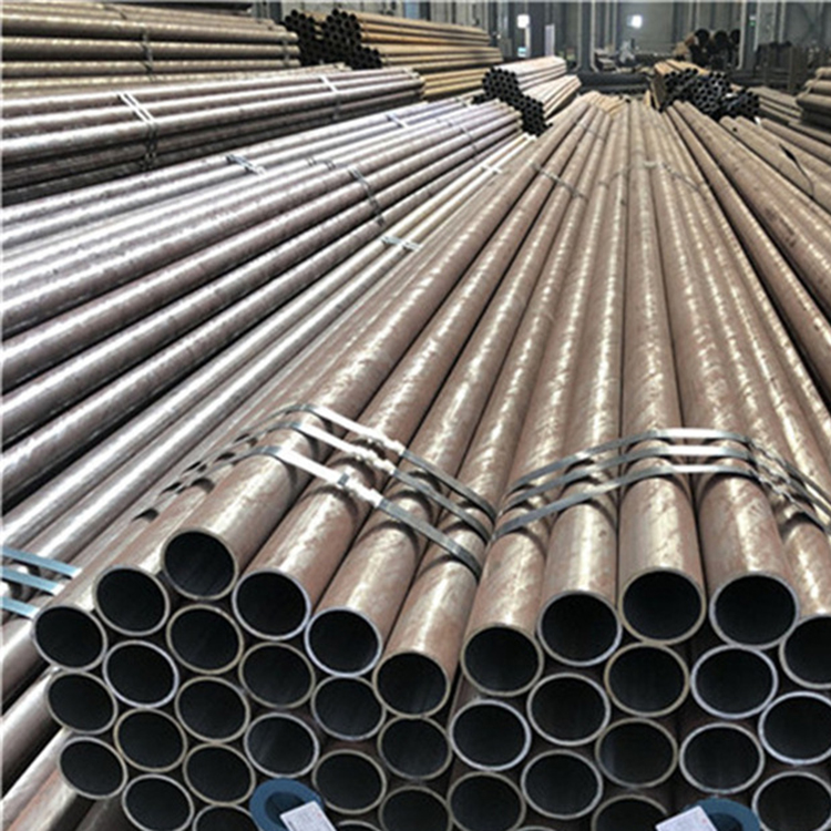 流體管無縫鋼管 實(shí)拍大圖